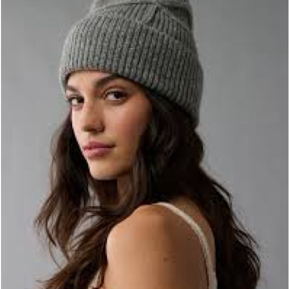 American Eagle Outfitters Gray Knit Beanie - Picture 3 of 4